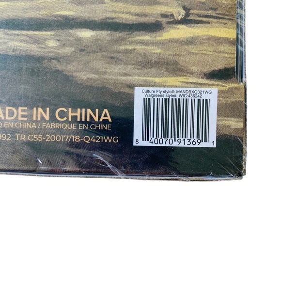 Star Wars NEW The Mandalorian Limited Edition 5 Piece Collectors Box - Picture 3 of 7